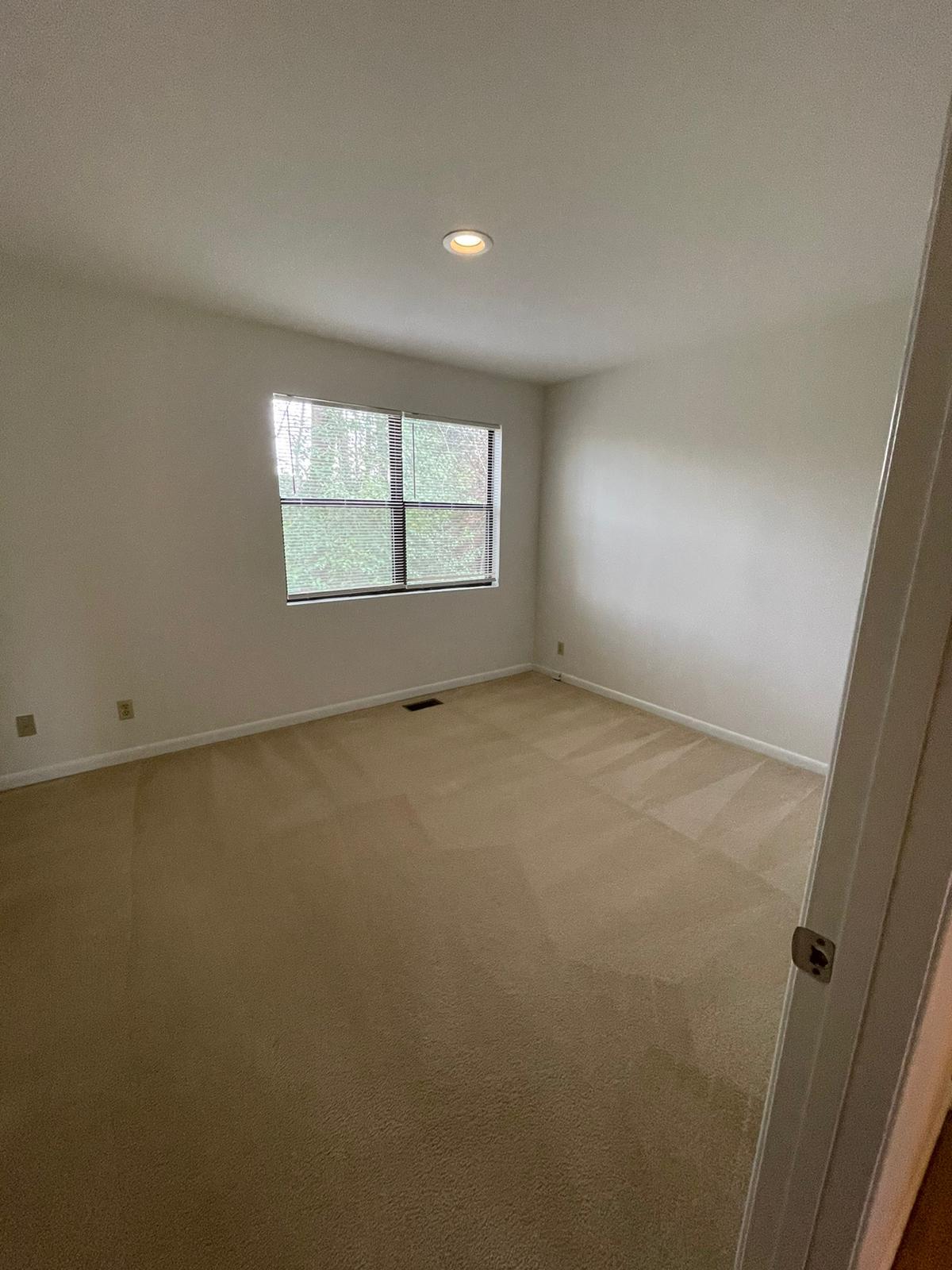 Building Photo - 128 Beechwood Drive