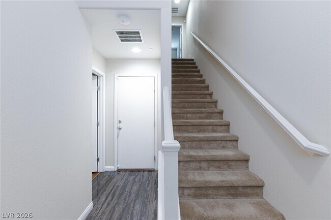 Building Photo - 9050 W Tropicana Ave