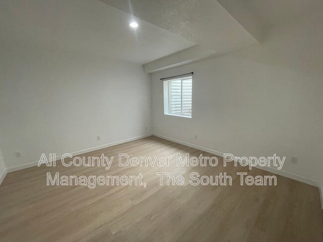 Building Photo - 21346 E 53rd Pl