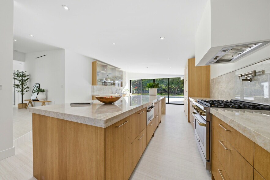 Building Photo - 8800 SW 118th St