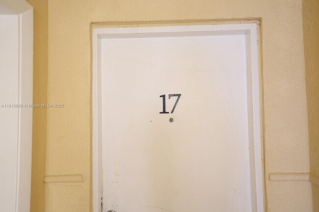 Building Photo - 2300 W Flagler St