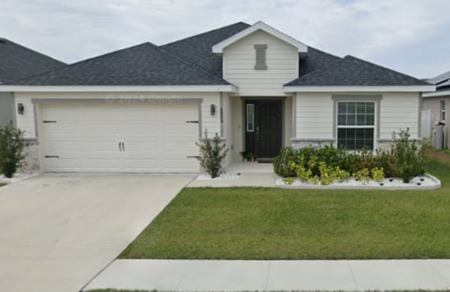 Primary Photo - North Lakeland Rental Home!