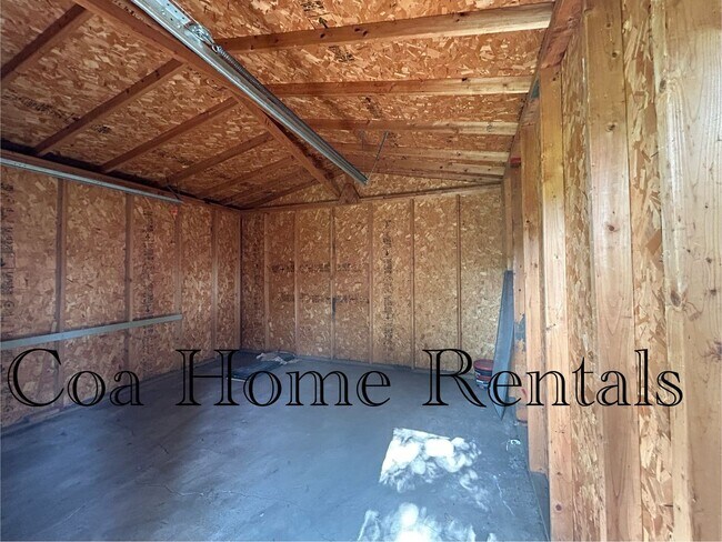 Building Photo - Great West location