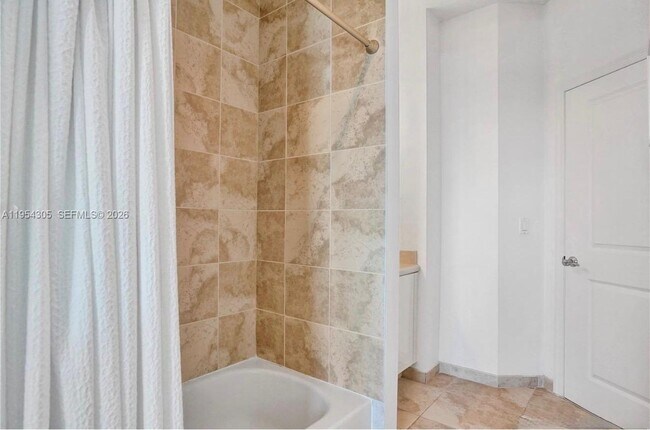 Building Photo - 7900 Harbor Island Dr