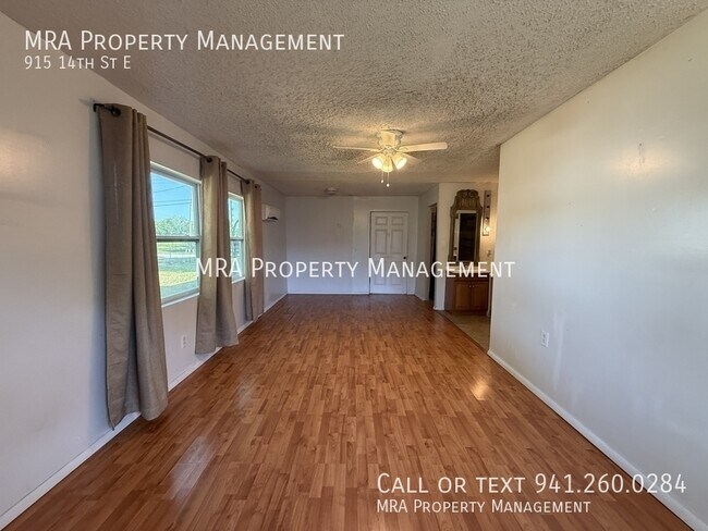 Building Photo - 915 14th St E