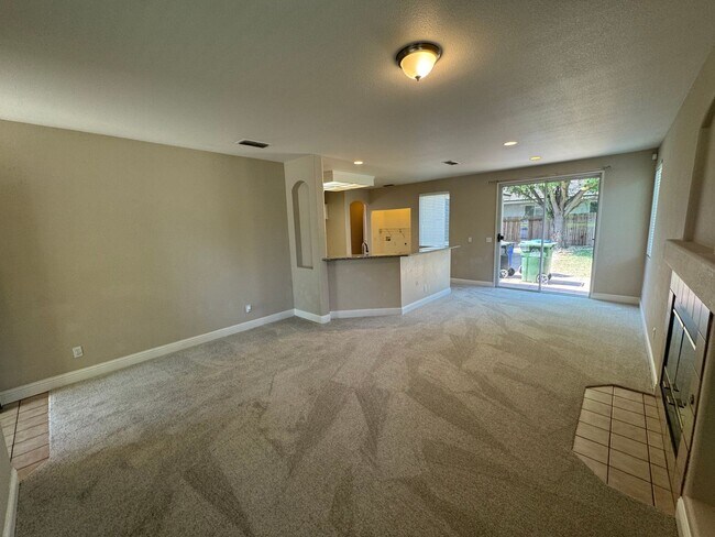 Building Photo - 2500 Babson Dr