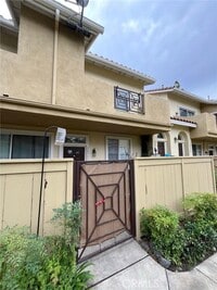 Building Photo - 28553 Sorano Cove