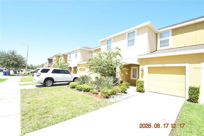 Building Photo - 7031 Woodchase Glen Dr