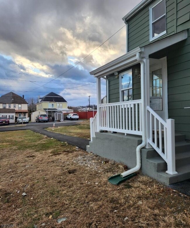 Building Photo - 988 Bieher Alley