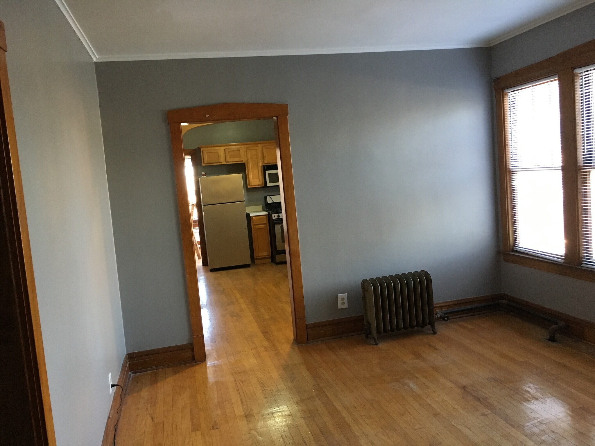 Living room - 4700 W 20th St