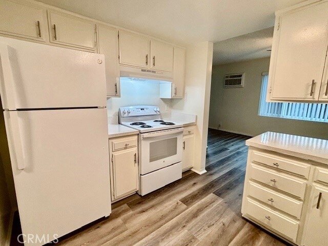 Building Photo - 16531 Alliance Ave