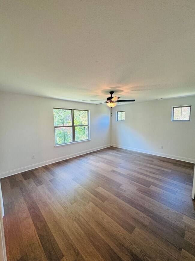 Building Photo - Marigold Floorplan in Bennett Village