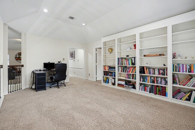 Building Photo - 2515 Masters Dr