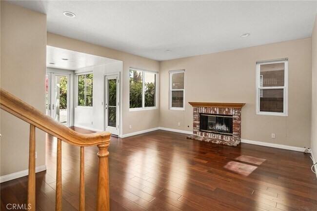 Building Photo - 4867 Tremezzo Dr