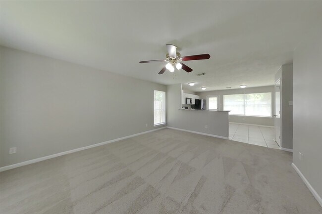 Building Photo - 8707 Texas Acorn Ave