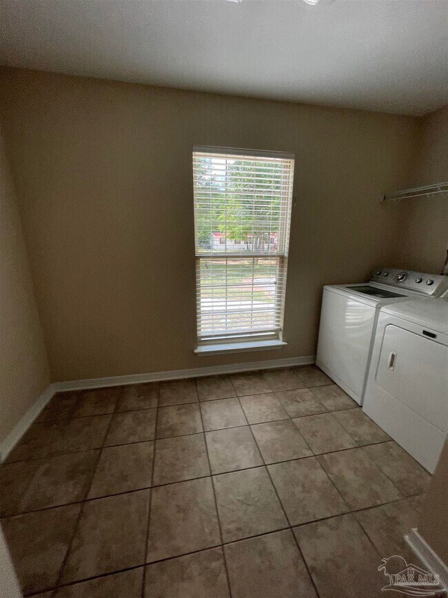 Building Photo - 3526 Jubilee Dr