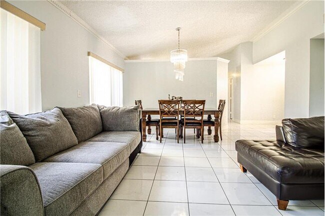 Building Photo - 6415 Amberjack Terrace