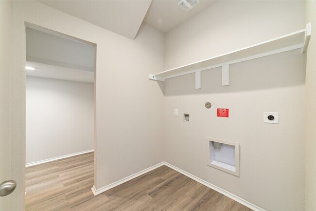 Building Photo - 23702 Harrow Fld Ln