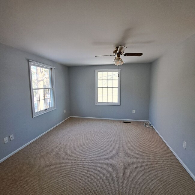 Building Photo - 3646 Lightner Ct