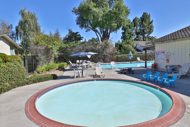 Building Photo - Newly renovated townhome in Cupertino with top schools and great amenities