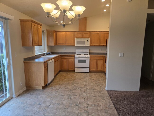 Building Photo - JW2630-2