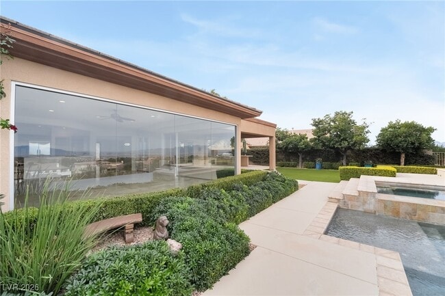 Building Photo - 24 Kittansett Loop