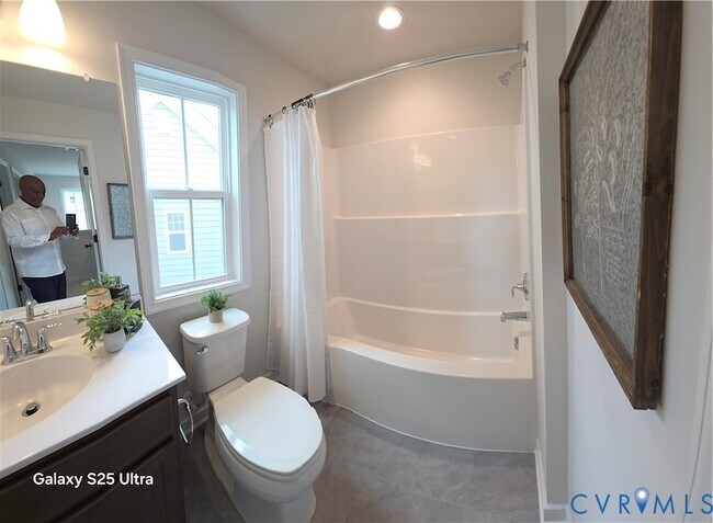 Building Photo - 8443 Villetta Pointe Ln