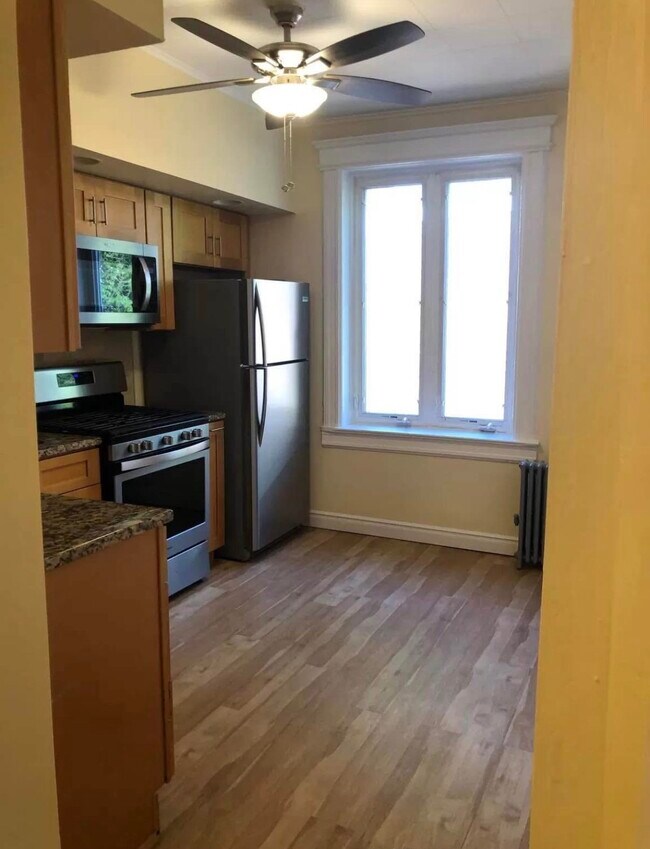 Building Photo - 60 Liberty Pl