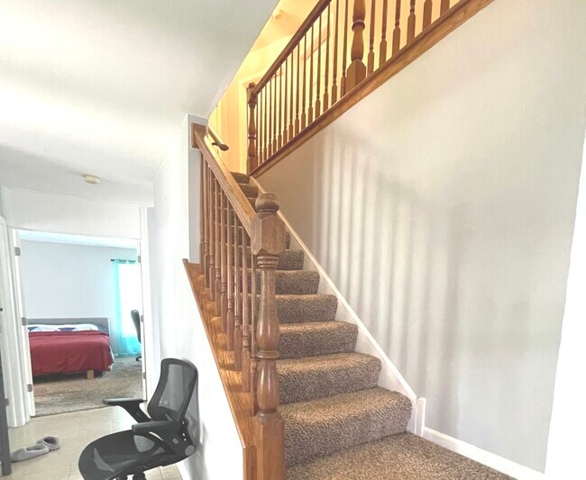 Building Photo - 1752 Alan Deatherage Dr