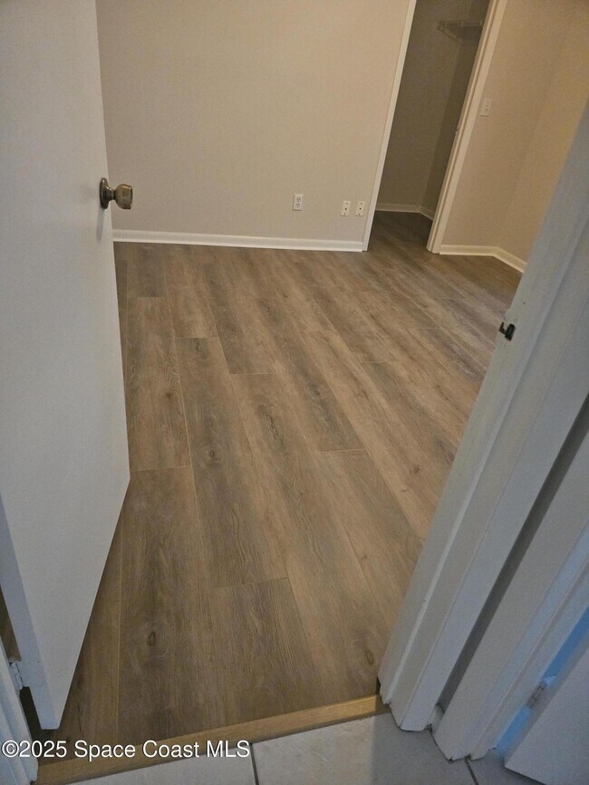 Building Photo - 4533 Rivermist Dr