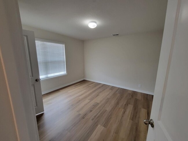 Building Photo - 1737 Rocky Rise