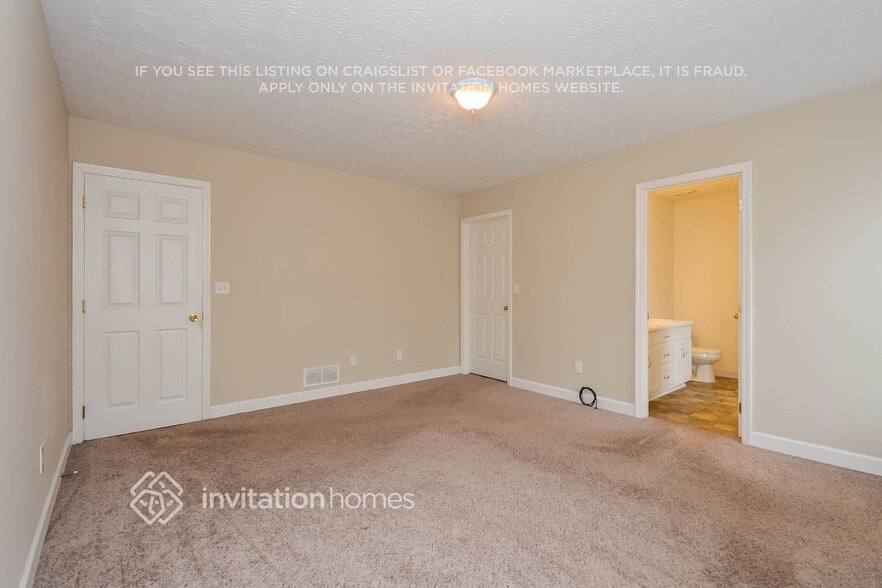 Building Photo - 2021 Bay Ct