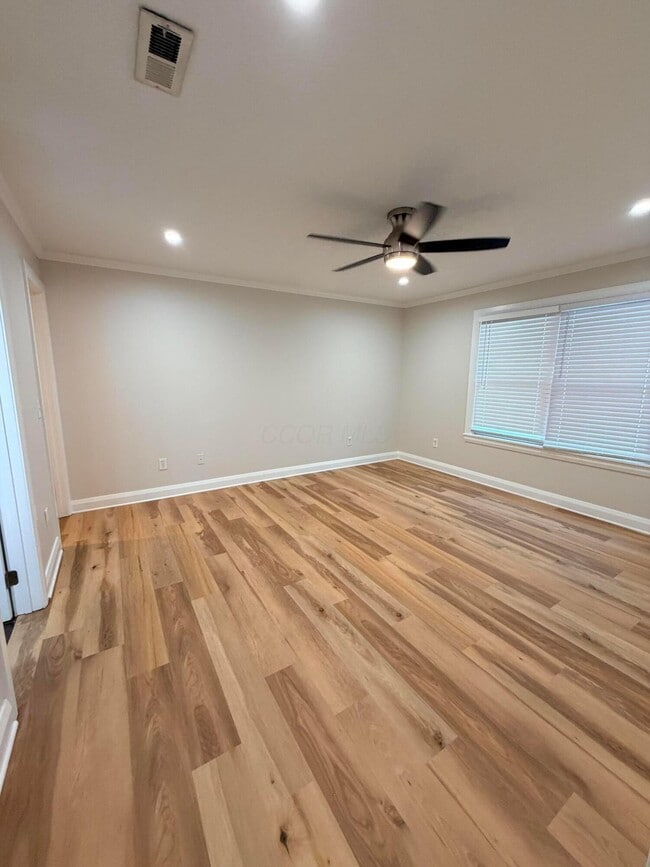 Building Photo - 9327 Polaris Green Dr