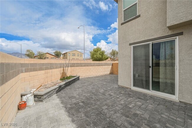 Building Photo - 6679 Velletri St.