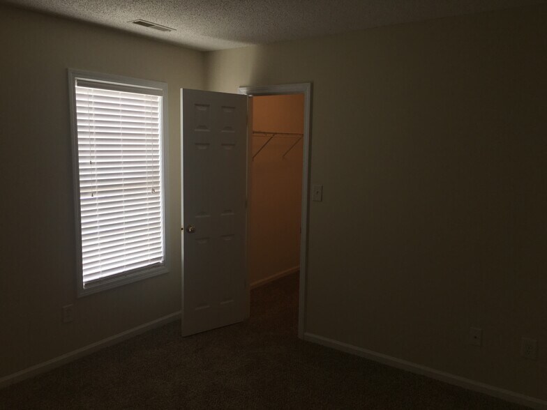 Bedroom 2 - 1225 Centipede Dr