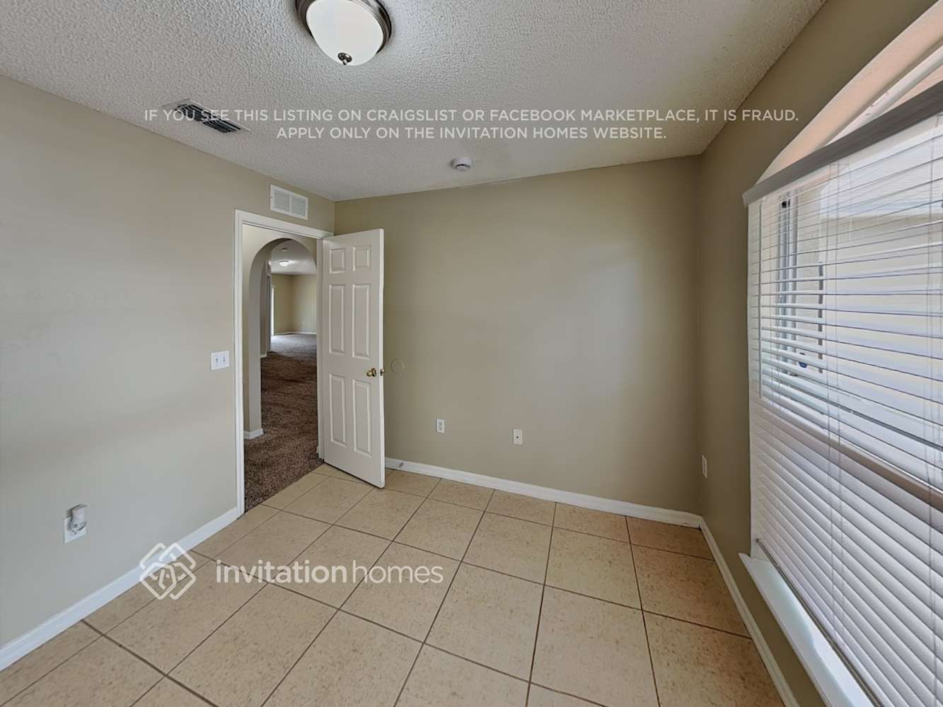 Building Photo - 3033 Elbib Dr