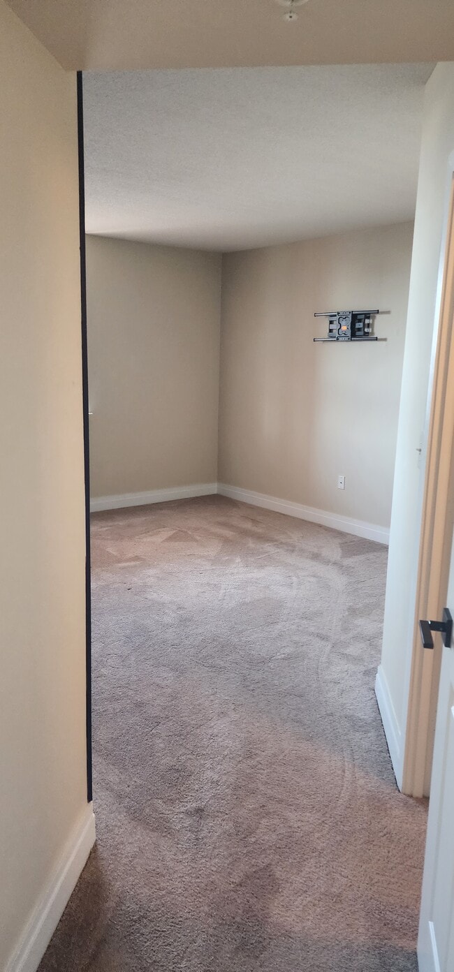 Building Photo - 414 Water St