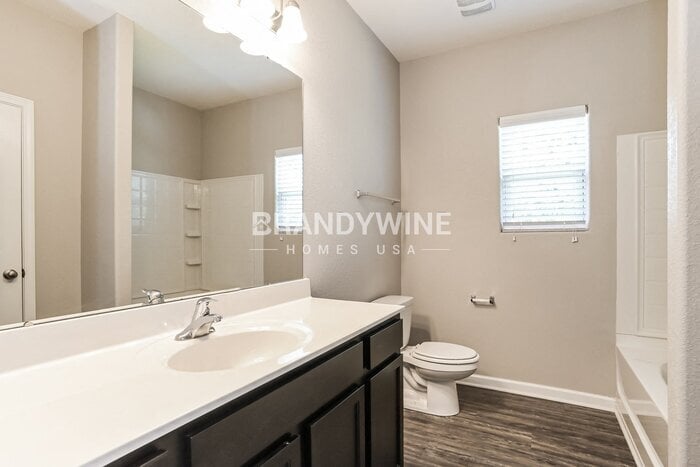 Building Photo - 8928 Avery Meadows Dr