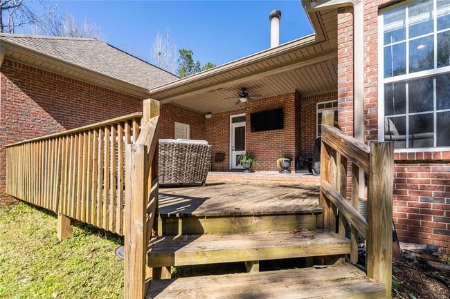 Building Photo - 124 Pine Bark Ct