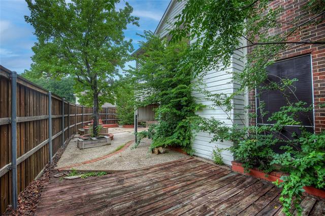 Building Photo - 535 Raintree Cir
