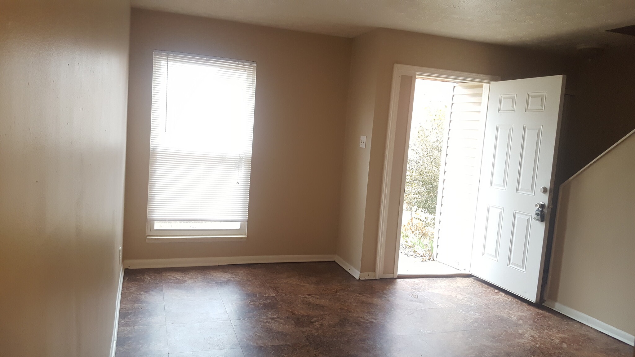 Building Photo - 1114 Johnson Ave