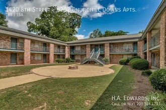 Building Photo - 1420 8th St