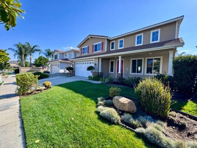 Building Photo - Oversized 5 bedroom Copper Canyon Murrieta...