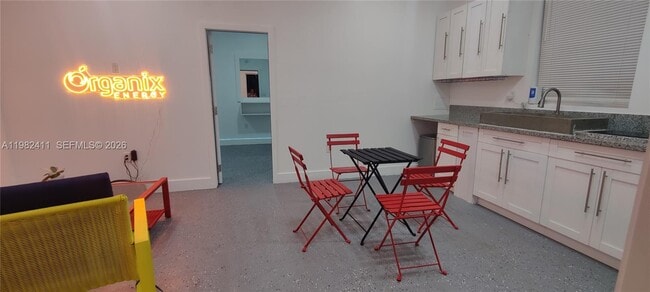 Building Photo - 590 NW 131st St