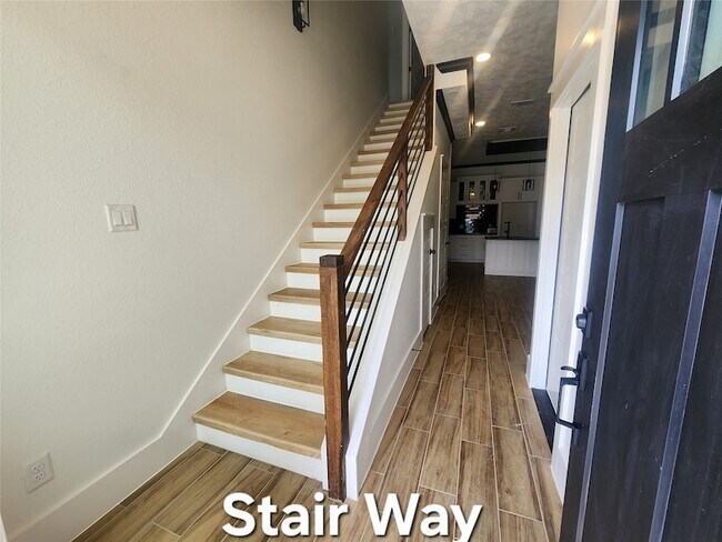 Building Photo - 1313 Gary Ave