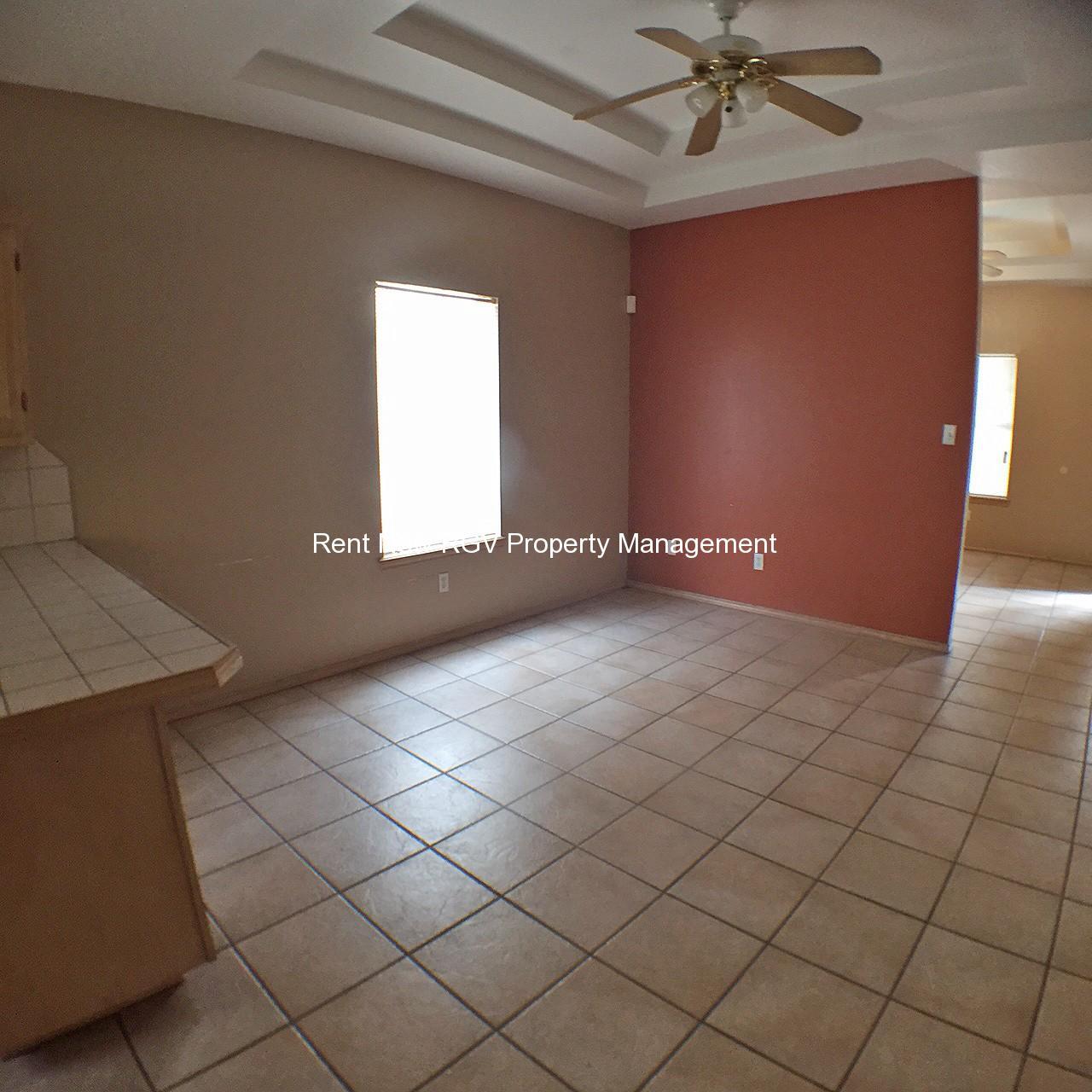 Building Photo - 3802 Clavel St