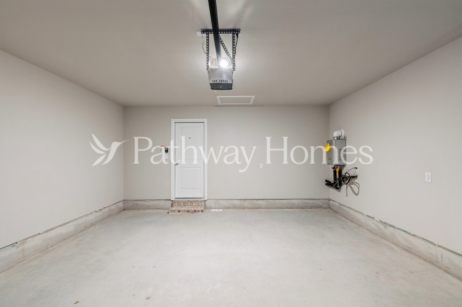 Building Photo - 9448 Golden Tree Ave