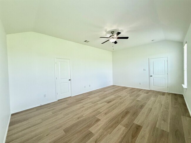 Building Photo - 23603 Legano Dr