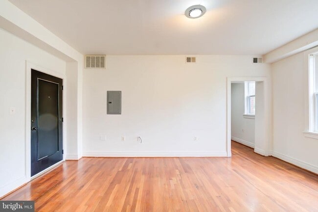 Building Photo - 3625 16th St NW