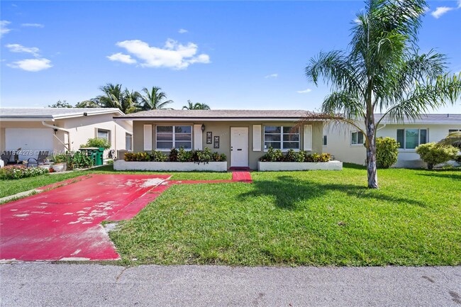 Building Photo - 4938 NW 54th Ct